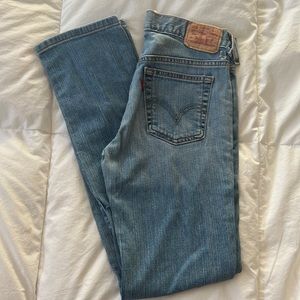 Womens Levi’s 505 size 4 straight leg